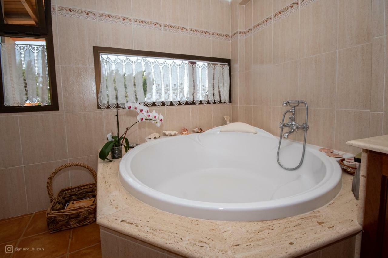 Villa De Lujo Que Mira Al Mar 拉·奥利瓦 外观 照片