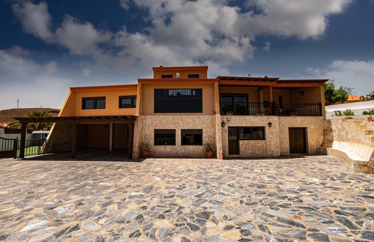 Villa De Lujo Que Mira Al Mar 拉·奥利瓦 外观 照片